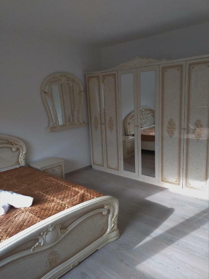 Hotel Chio Vazec Экстерьер фото