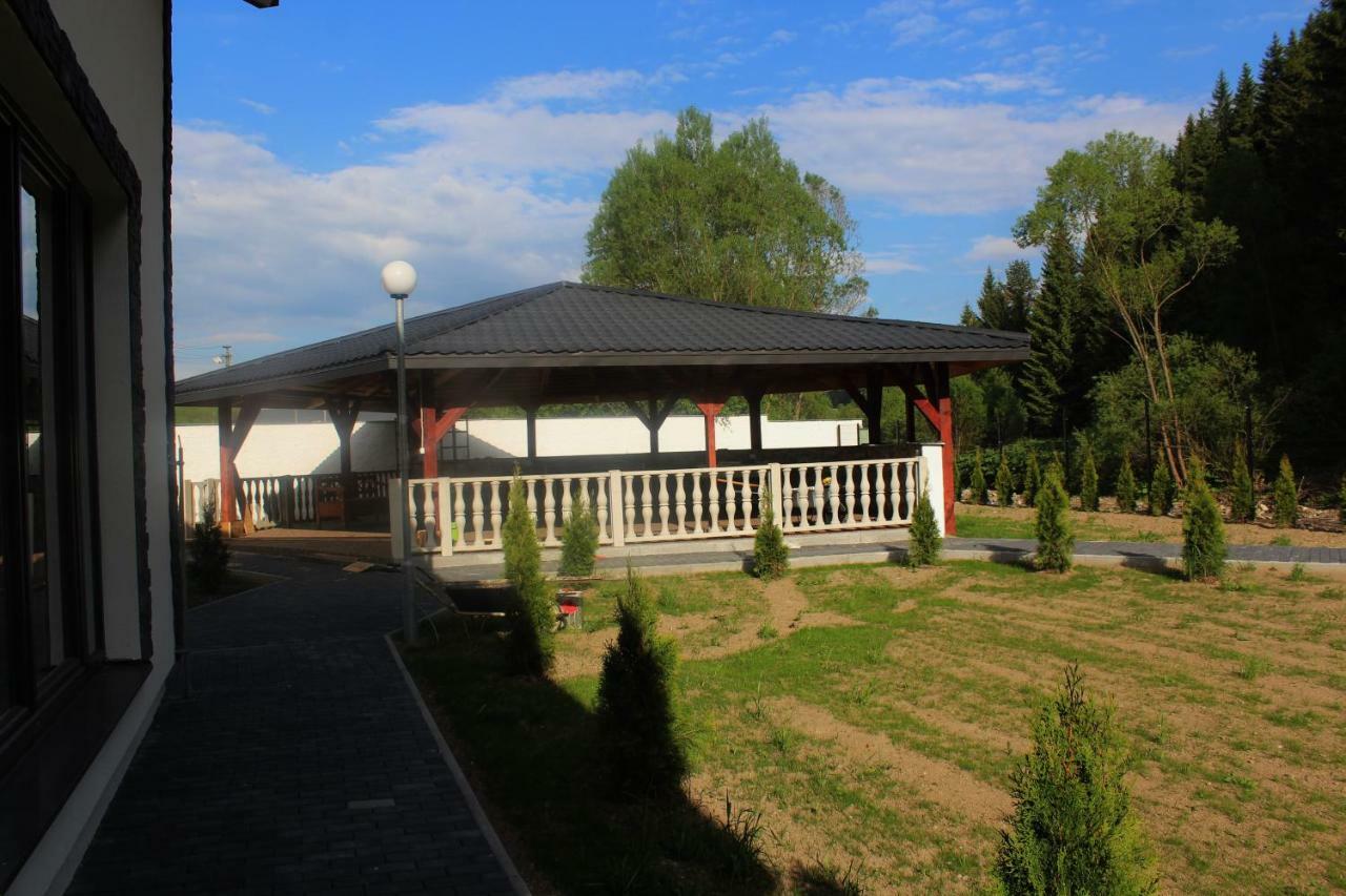 Hotel Chio Vazec Экстерьер фото