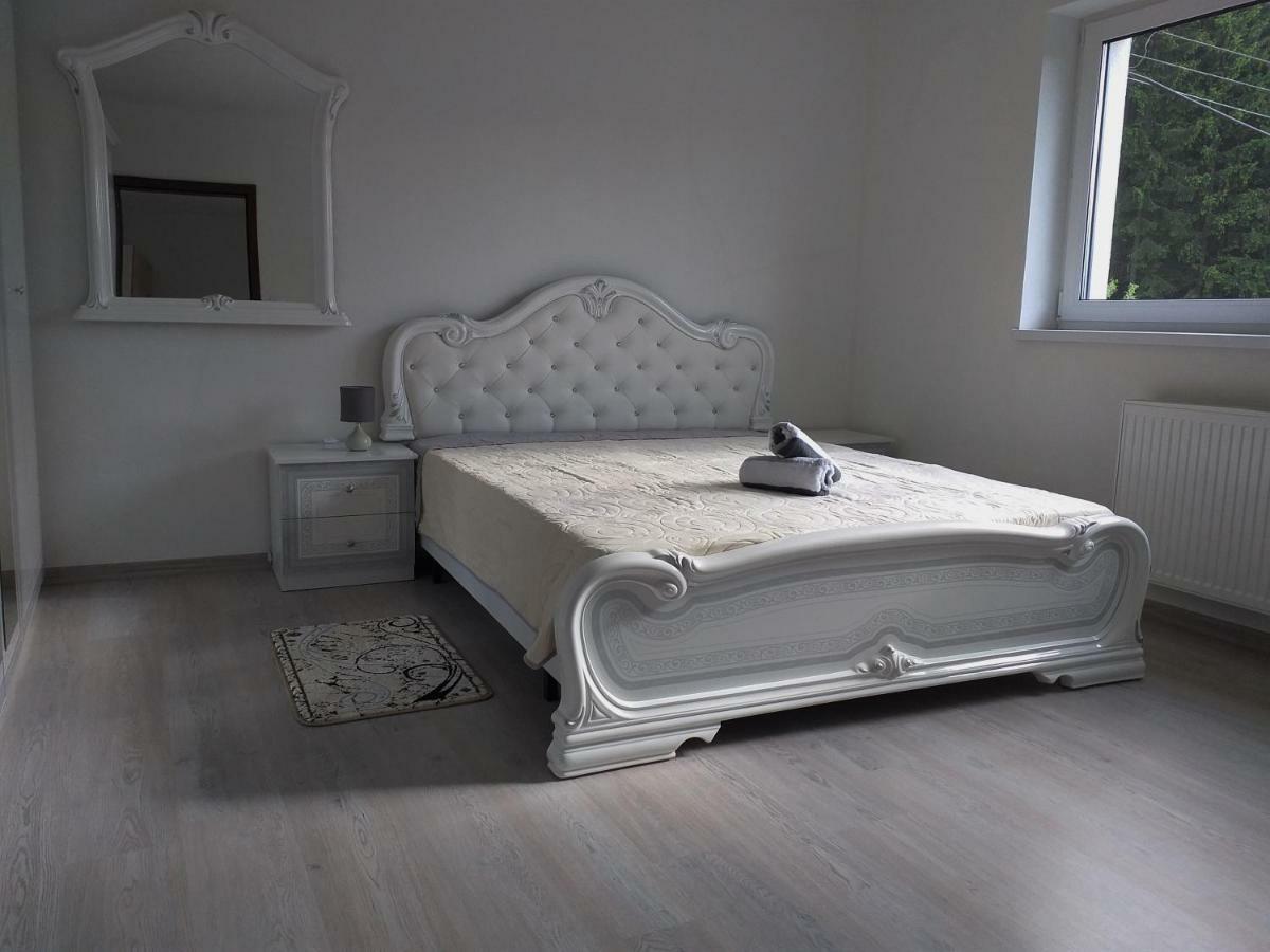Hotel Chio Vazec Экстерьер фото