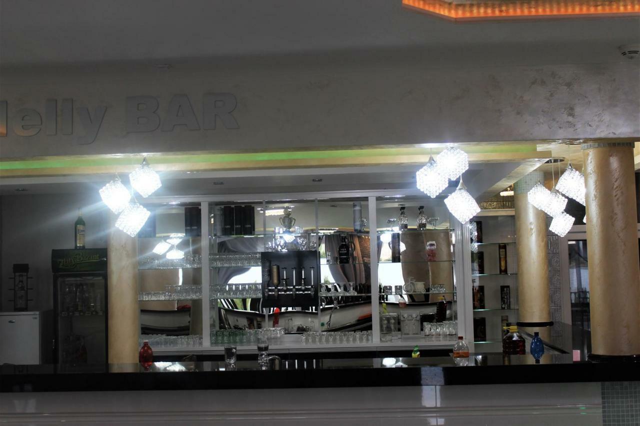 Hotel Chio Vazec Экстерьер фото
