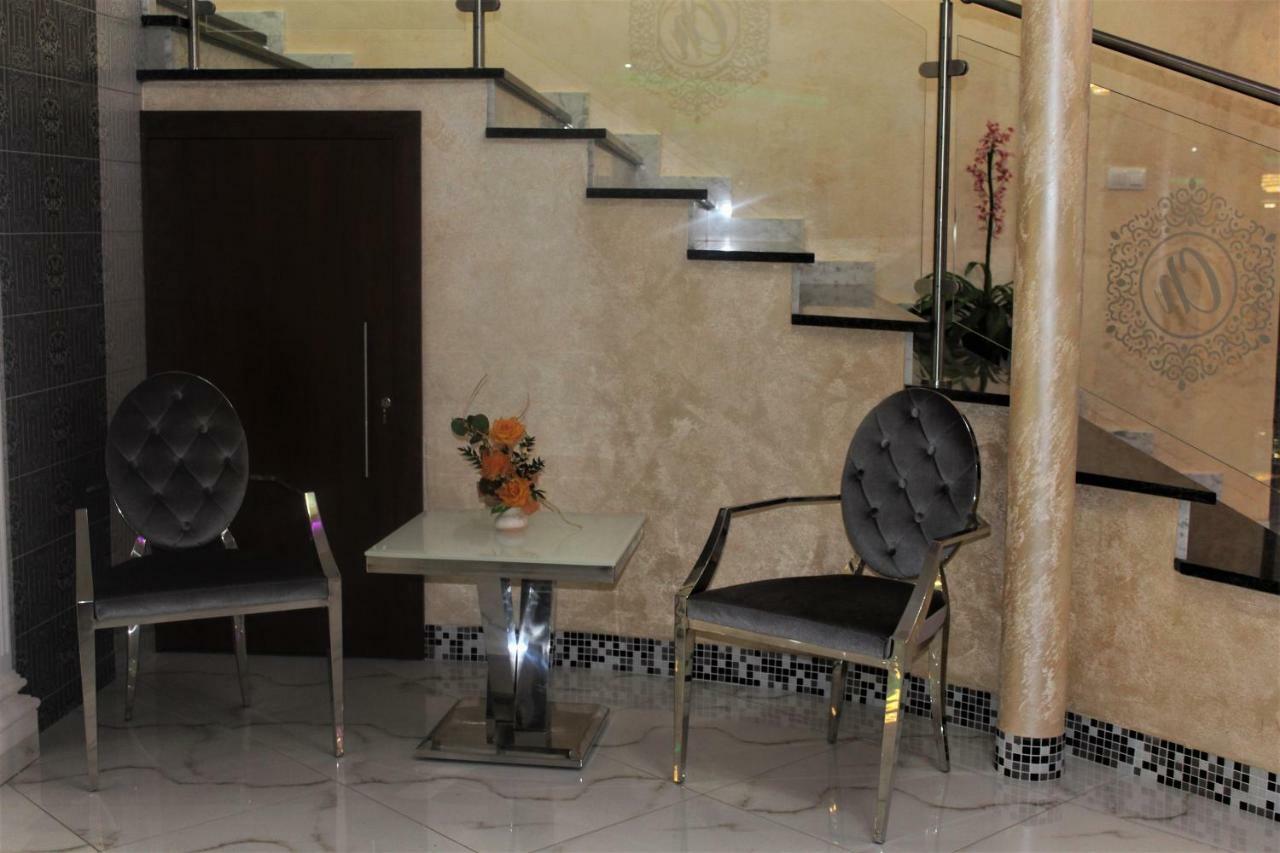 Hotel Chio Vazec Экстерьер фото